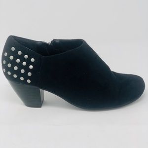 Baretaps Beautiful Crave Late night ankle booties